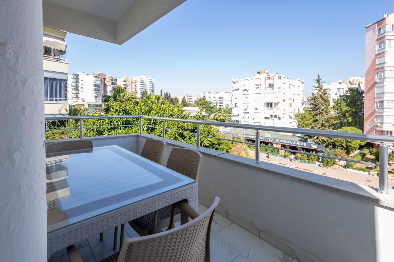 Ferienwohnung Peramis Apart Antalya Exterior foto